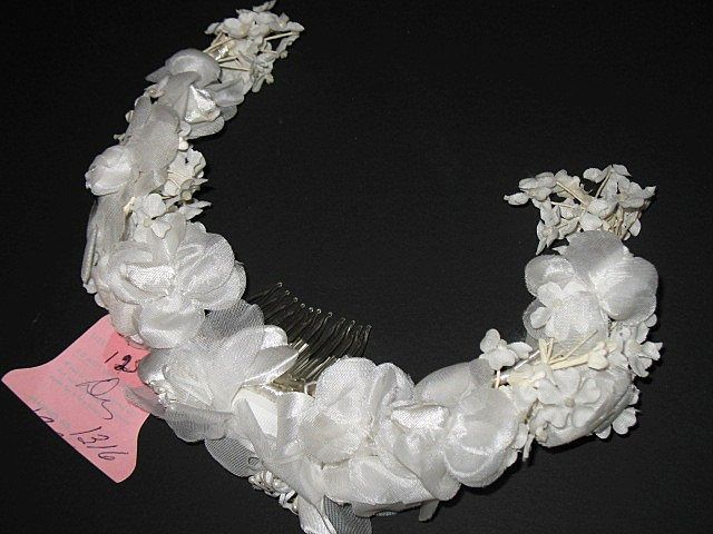 1960s Vintage Bridal Headpiece White Silk Floral Wreath New Old Stock 1960s Vintage Bridal Headpiece White Silk Floral Wreath New Old Stock