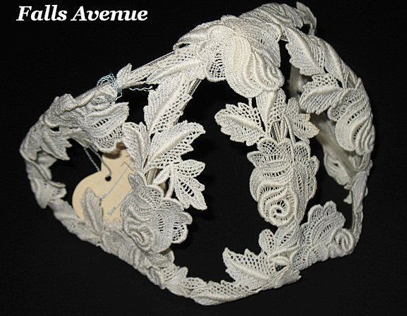 1960s Vintage Bridal Headpiece Off White Crochet Lace Juliet Cap New Old Stock 1960s Vintage Bridal Headpiece Off White Crochet Lace Juliet Cap New Old Stock