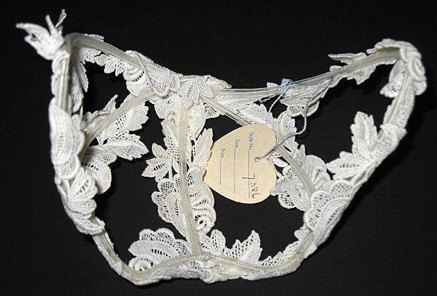 1960s Vintage Bridal Headpiece Off White Crochet Lace Juliet Cap New Old Stock 1960s Vintage Bridal Headpiece Off White Crochet Lace Juliet Cap New Old Stock