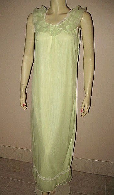 1980s Vintage Nightgown Sheer Lime Georgie Girl Label Size Small 1980s Vintage Nightgown Sheer Lime Georgie Girl Label Size Small
