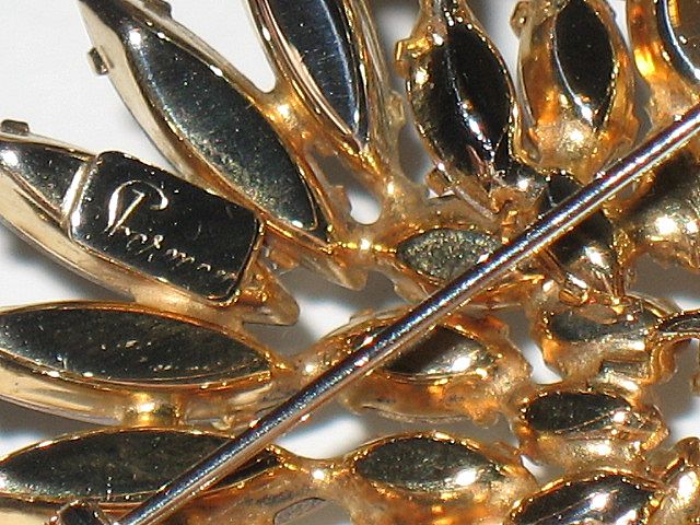Vintage Signed Sherman AB Swarovski Crystal Flower Brooch Vintage Signed Sherman AB Swarovski Crystal Flower Brooch