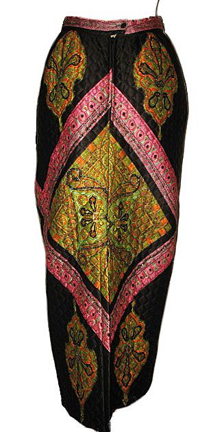 Vintage Hostess Wear Quilted & Sequined Lounging Skirt Size Small Vintage Hostess Wear Quilted & Sequined Lounging Skirt Size Small