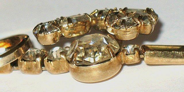 Vintage Jewelry Tiered Rhinestones Princess Length Necklace Vintage Jewelry Tiered Rhinestones Princess Length Necklace