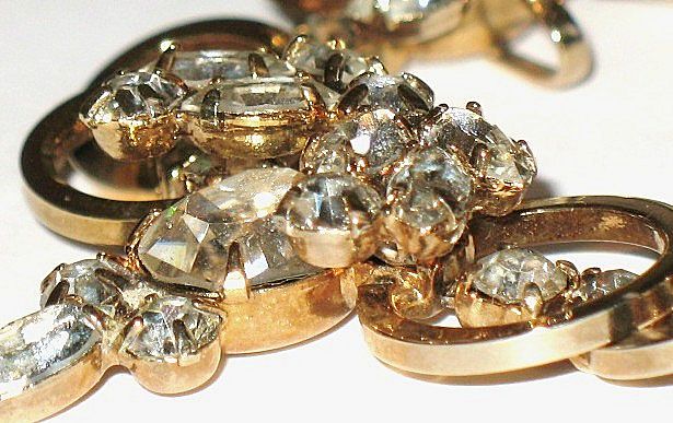 Vintage Jewelry Tiered Rhinestones Princess Length Necklace Vintage Jewelry Tiered Rhinestones Princess Length Necklace