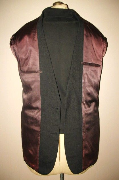 Vintage Men's Jacket or Blazer Brooks Brothers Dark Grey Wool Blend Size 40 Long Vintage Men's Jacket or Blazer Brooks Brothers Dark Grey Wool Blend Size 40 Long