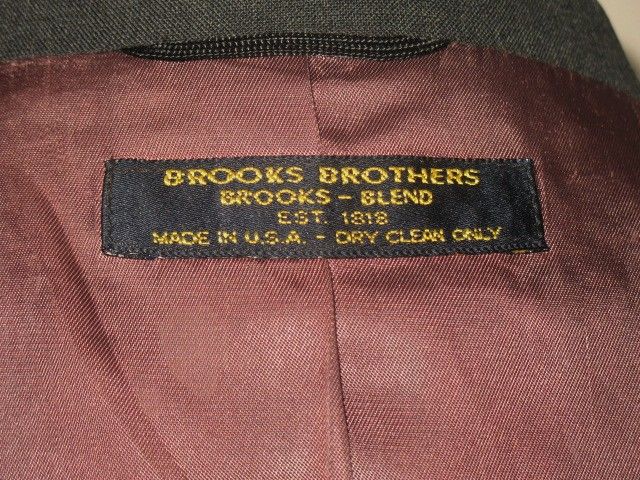 Vintage Men's Jacket or Blazer Brooks Brothers Dark Grey Wool Blend Size 40 Long Vintage Men's Jacket or Blazer Brooks Brothers Dark Grey Wool Blend Size 40 Long