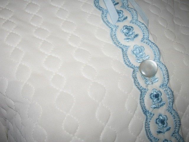 Early 1960s Vintage White Quilted Bed Jacket with Embroidered Blue Trim Sears Label Size Small Early 1960s Vintage White Quilted Bed Jacket with Embroidered Blue Trim Sears Label Size Small