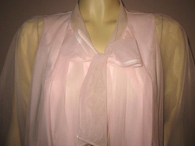 Early 1960s Vintage Pink Chiffon Bed Jacket Harvey Woods Label Size Medium/Large Early 1960s Vintage Pink Chiffon Bed Jacket Harvey Woods Label Size Medium/Large