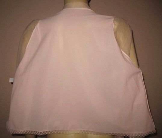 Early 1960s Vintage Pink Chiffon Bed Jacket Harvey Woods Label Size Medium/Large Early 1960s Vintage Pink Chiffon Bed Jacket Harvey Woods Label Size Medium/Large