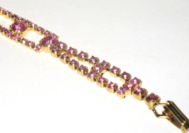 Vintage Pink Glass Stones Bracelet Vintage Pink Glass Stones Bracelet