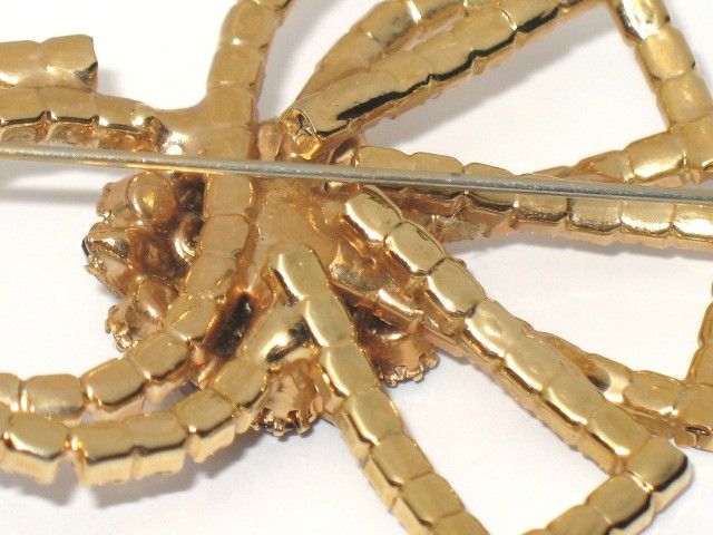 Vintage Costume Jewelry Amber & Opaque Glass Bow Pin Vintage Costume Jewelry Amber & Opaque Glass Bow Pin