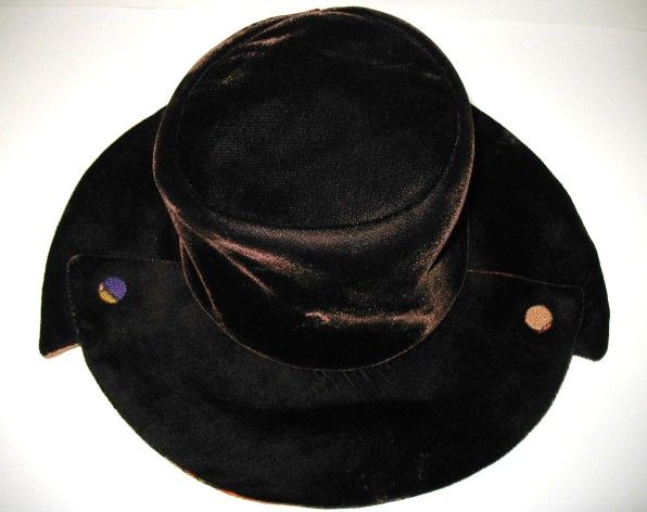 1960s Vintage Brown Plush Hat with Wide Brimmed Floral Print Jacqueline Label 1960s Vintage Brown Plush Hat with Wide Brimmed Floral Print Jacqueline Label