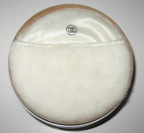 Vintage Chanel No 5 Bath Powder 8oz Container with Puff Vintage Chanel No 5 Bath Powder 8oz Container with Puff
