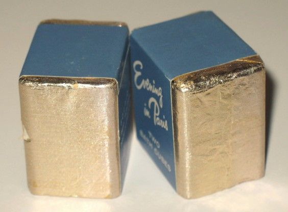 Vintage Evening in Paris Bath Cubes & Powder Container Vintage Evening in Paris Bath Cubes & Powder Container