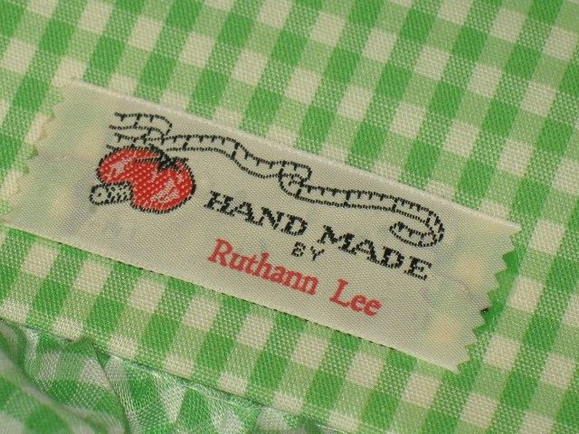 1970s Vintage Green & White Gingham Covered Unused Photo Album 1970s Vintage Green & White Gingham Covered Unused Photo Album