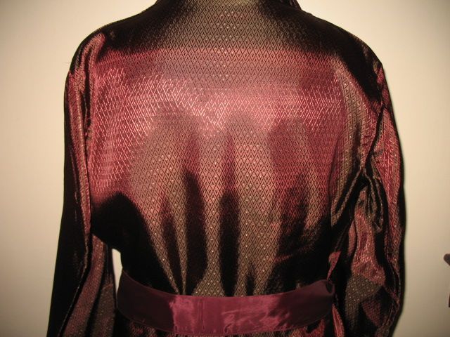 1960s Vintage Men's Dressing Robe or Smoking Jacket Size Medium 1960s Vintage Men's Dressing Robe or Smoking Jacket Size Medium
