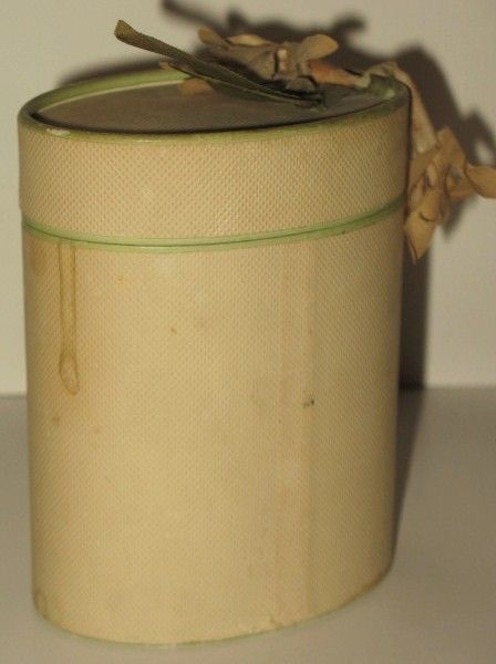 Vintage Ann Haviland Blue Hyacinth Talcum Powder Vintage Ann Haviland Blue Hyacinth Talcum Powder