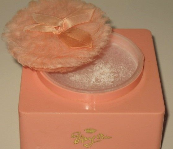 Vintage Plastic Coral Pink Powder Box Lovely Image Vintage Plastic Coral Pink Powder Box Lovely Image
