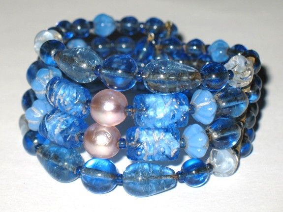 1950/60s Vintage Jewelry Blue Glass Beads & Simulated Pearls Cuff Bracelet 1950/60s Vintage Jewelry Blue Glass Beads & Simulated Pearls Cuff Bracelet