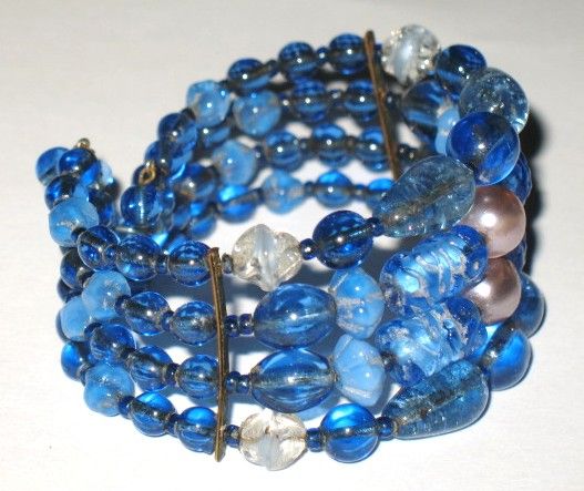 1950/60s Vintage Jewelry Blue Glass Beads & Simulated Pearls Cuff Bracelet 1950/60s Vintage Jewelry Blue Glass Beads & Simulated Pearls Cuff Bracelet