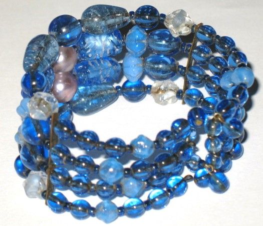 1950/60s Vintage Jewelry Blue Glass Beads & Simulated Pearls Cuff Bracelet 1950/60s Vintage Jewelry Blue Glass Beads & Simulated Pearls Cuff Bracelet