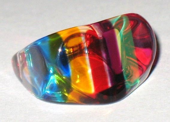 1960s Vintage Rainbow Striped Chunky Heart Shaped Lucite Ring 1960s Vintage Rainbow Striped Chunky Heart Shaped Lucite Ring