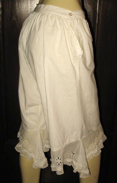 Victorian White Cotton Bloomers or Pantaloons with Crochet Lace Trim Size Medium Victorian White Cotton Bloomers or Pantaloons with Crochet Lace Trim Size Medium