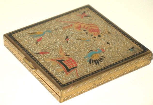 1950s Vintage Volupté Powder Enameled Compact Persian Animal Motif 1950s Vintage Volupté Powder Enameled Compact Persian Animal Motif