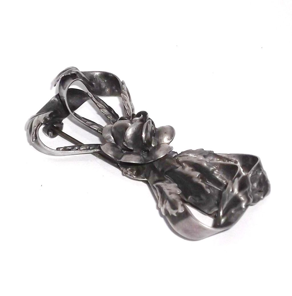 1940s Vintage Signed Hobé Sterling Rose Pin 1940s Vintage Signed Hobé Sterling Rose Pin