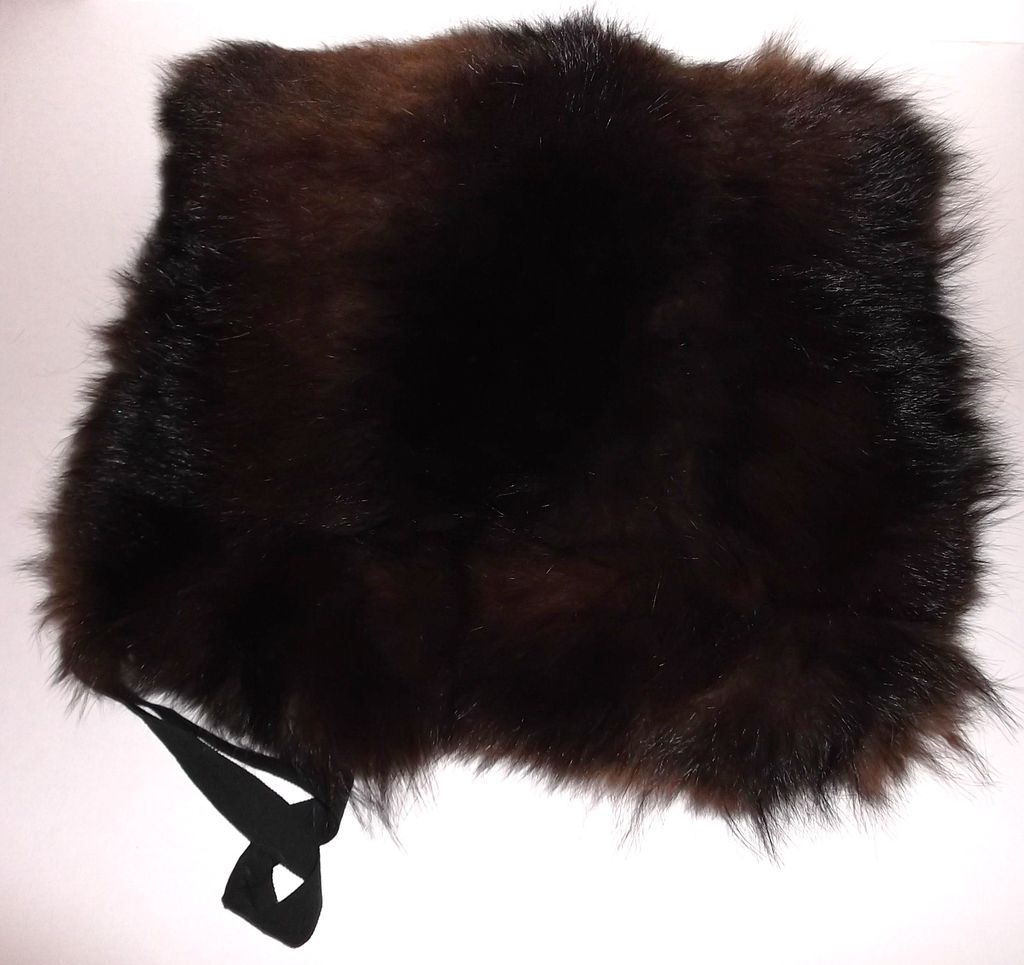 1940s Vintage Brown Beaver Muff Purse 1940s Vintage Brown Beaver Muff Purse