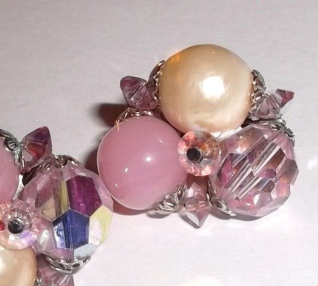 1960s Vintage Signed Sherman Pink Crystal Beads & Simulated Pearls Two Strand Necklace & Earrings Demi 1960s Vintage Signed Sherman Pink Crystal Beads & Simulated Pearls Two Strand Necklace & Earrings Demi