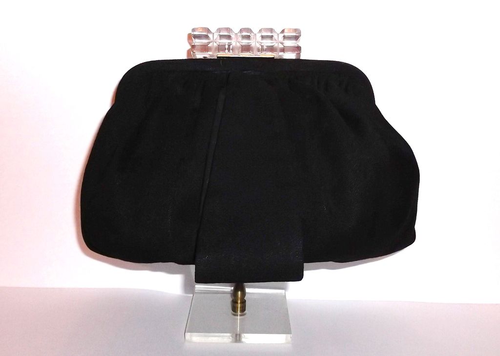 1940s Vintage Black Wool Handbag with Lucite Clasp 1940s Vintage Black Wool Handbag with Lucite Clasp