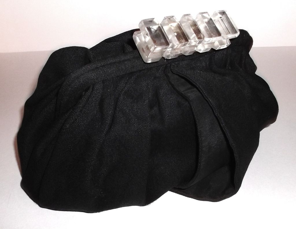 1940s Vintage Black Wool Handbag with Lucite Clasp 1940s Vintage Black Wool Handbag with Lucite Clasp