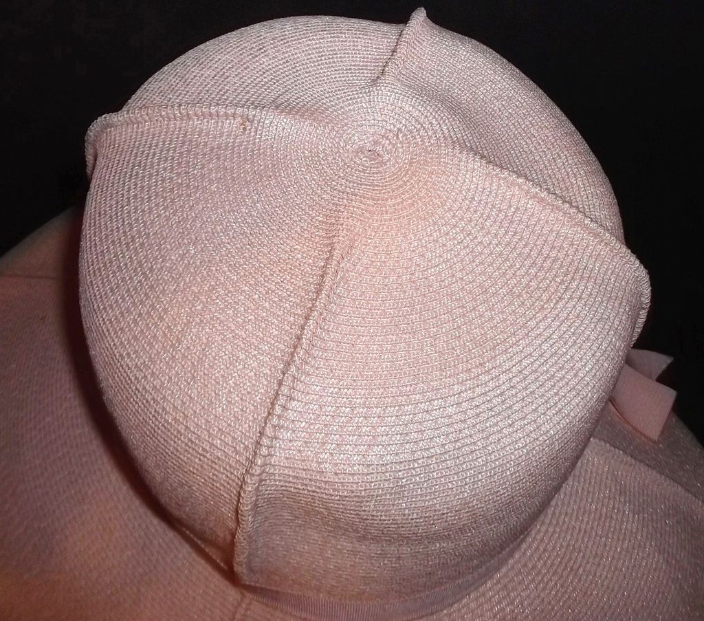 1960s Vintage Lucila Mendez Peach Wide Brimmed Floppy Hat 1960s Vintage Lucila Mendez Peach Wide Brimmed Floppy Hat