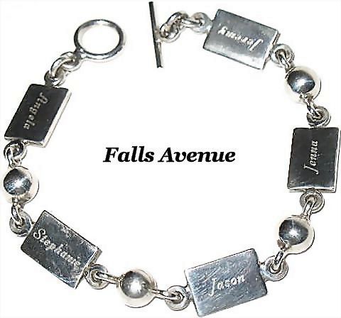 Vintage Sterling Forget-Me-Not Bracelet with Toggle Clasp Vintage Sterling Forget-Me-Not Bracelet with Toggle Clasp