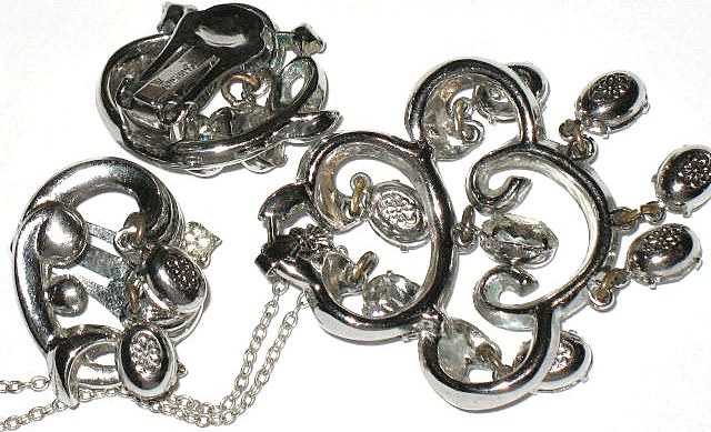 Signed Crown Trifari Crystal Chandelier Pendant & Earrings Demi Signed Crown Trifari Crystal Chandelier Pendant & Earrings Demi