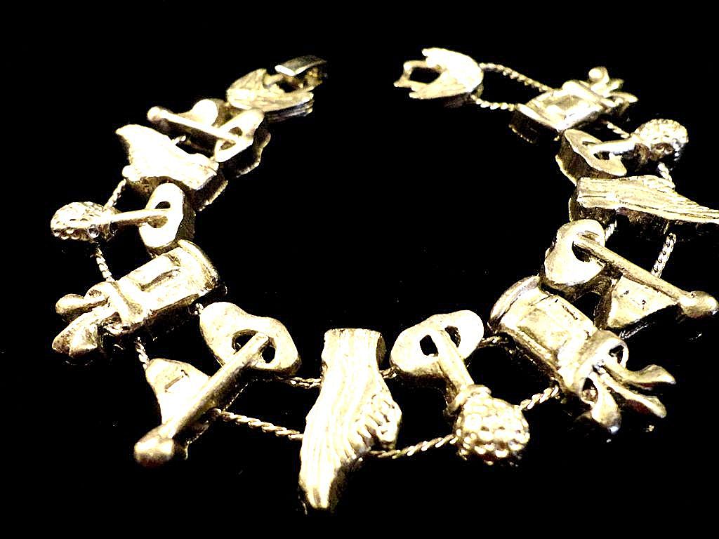 VINTAGE Signed "TOFA" Golf Charms silver tone slider bracelet VINTAGE Signed "TOFA" Golf Charms silver tone slider bracelet