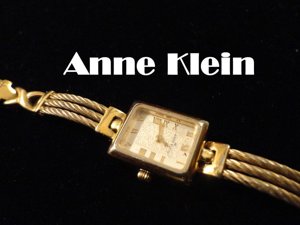 Vintage ANNE KLEIN watch in Gold tone 3 row Link Bracelet Vintage ANNE KLEIN watch in Gold tone 3 row Link Bracelet