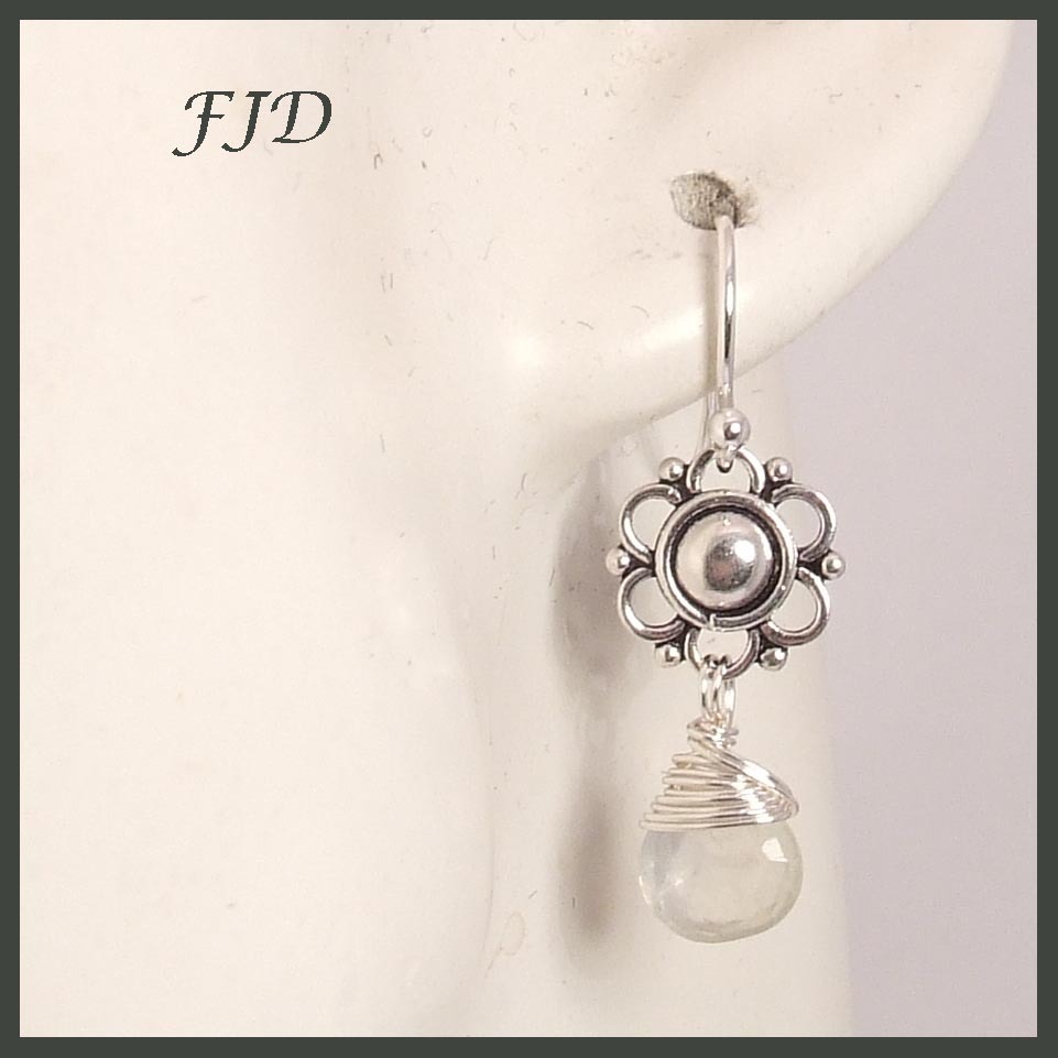 Prehnite and Sterling Silver Earrings Prehnite and Sterling Silver Earrings