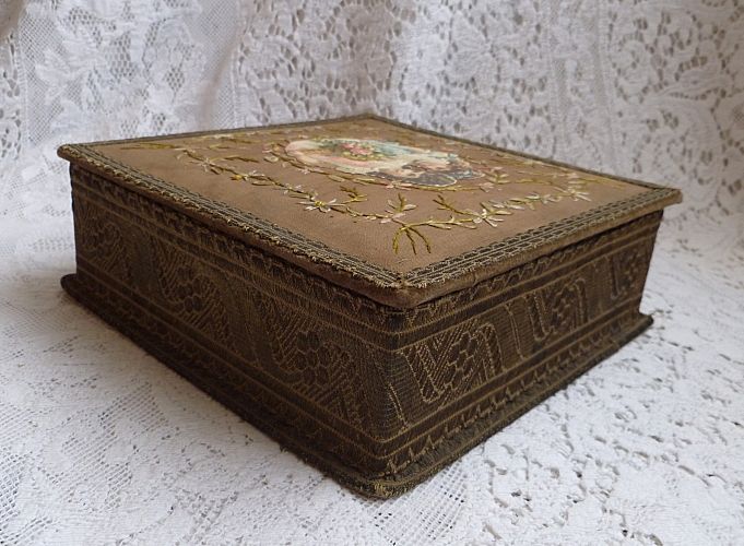 1900 French Silk Ribbon Embroidery Box ~ Vanity, Boudoir, Sewing 1900 French Silk Ribbon Embroidery Box ~ Vanity, Boudoir, Sewing