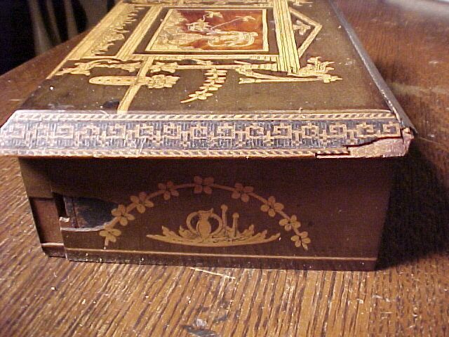 Charming Wood Box With Angels and Birds Charming Wood Box With Angels and Birds