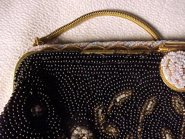 Pretty Vintage "DeLiLL" Beaded Bag Pretty Vintage "DeLiLL" Beaded Bag