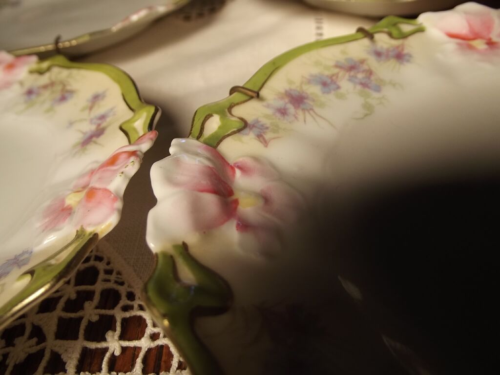 Four Small Victorian Porcelain Plates Four Small Victorian Porcelain Plates