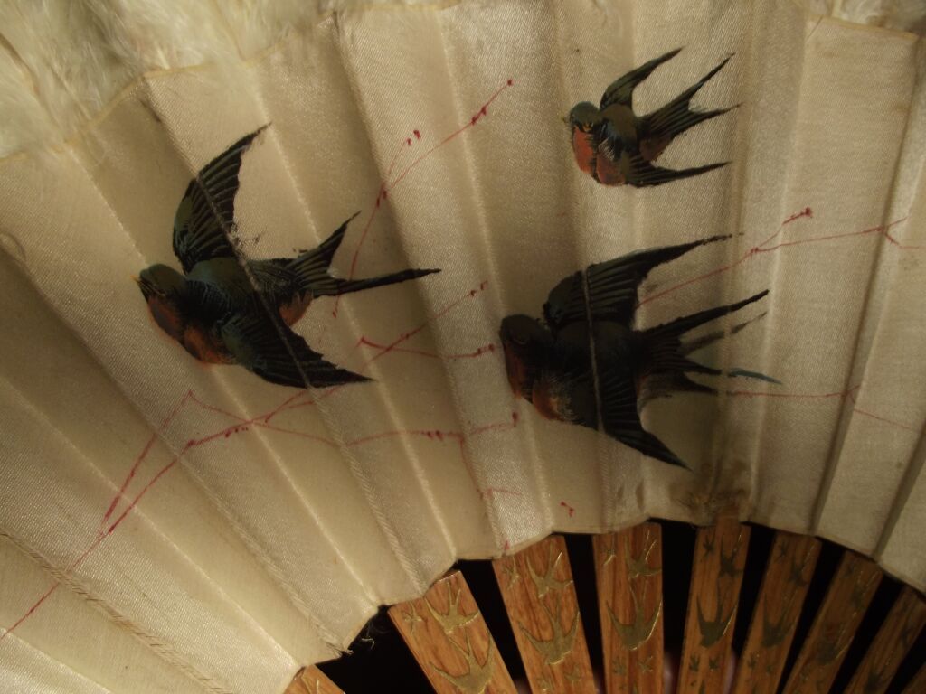 Lovely Old Fan With Birds and Feathers Lovely Old Fan With Birds and Feathers