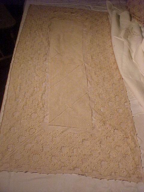 Early Placemats and Runner Early Placemats and Runner