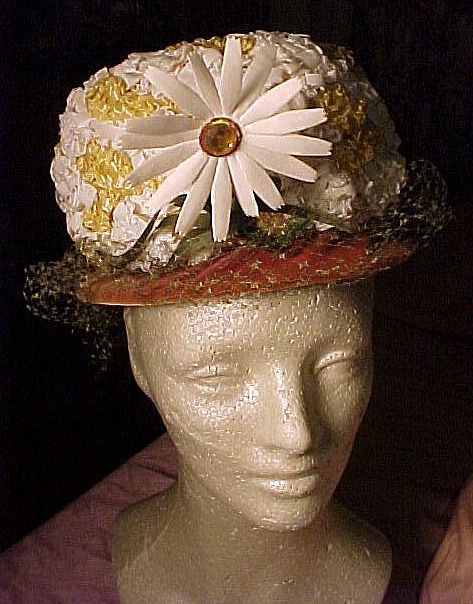 Faux Straw Hat With Daisy Faux Straw Hat With Daisy