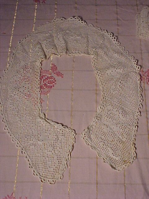Large Crocheted Collar Large Crocheted Collar