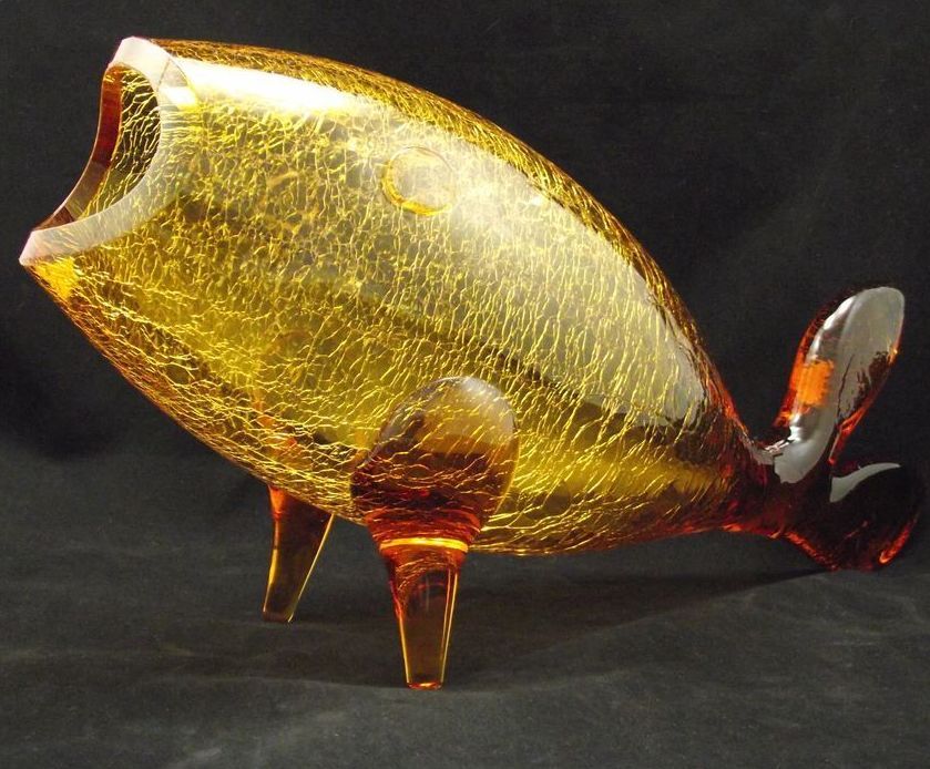 Blenko 971L Crackle Gold Honey Amber Fish designed by Winslow from