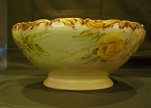 Limoges hand painted roses punch bowl T&V Limoges hand painted roses punch bowl T&V
