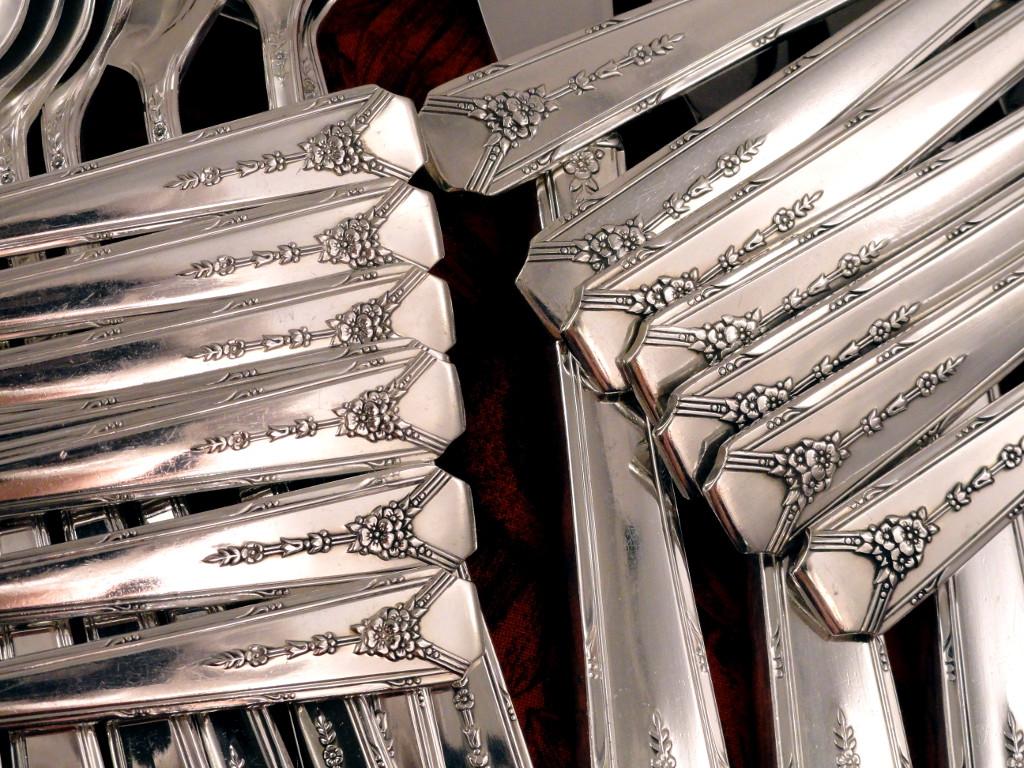 Oneida Community MILADY Long Handled Grille Set 1940 Art Deco Service for 4, 8 or 12 Silver Plate Silverware Oneida Community MILADY Long Handled Grille Set 1940 Art Deco Service for 4, 8 or 12 Silver Plate Silverware